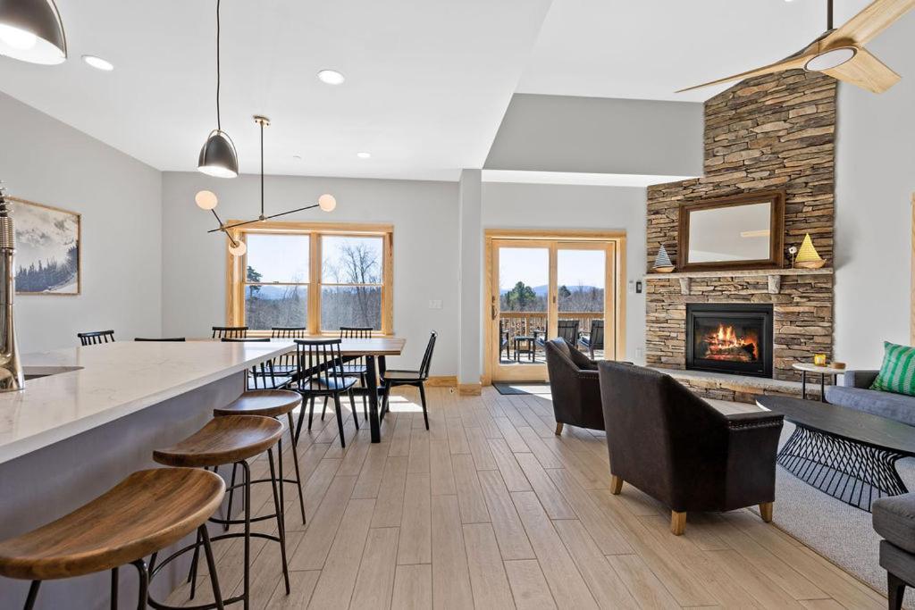 Gorgeous New Build Whiteface Club Resort Lake Placid Exterior foto